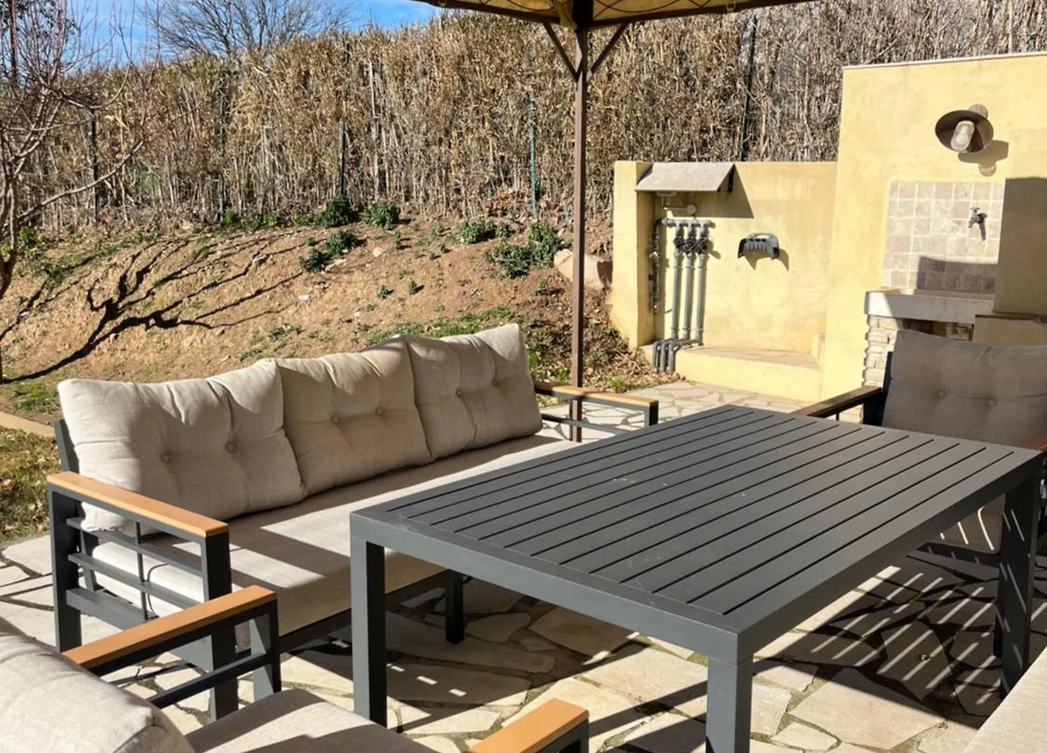 Studio Au Pied De La Ste Victoire Puyloubier Apartment